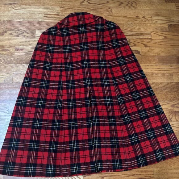 Vintage Red Plaid Pendleton Wool Cape - Picture 3 of 5